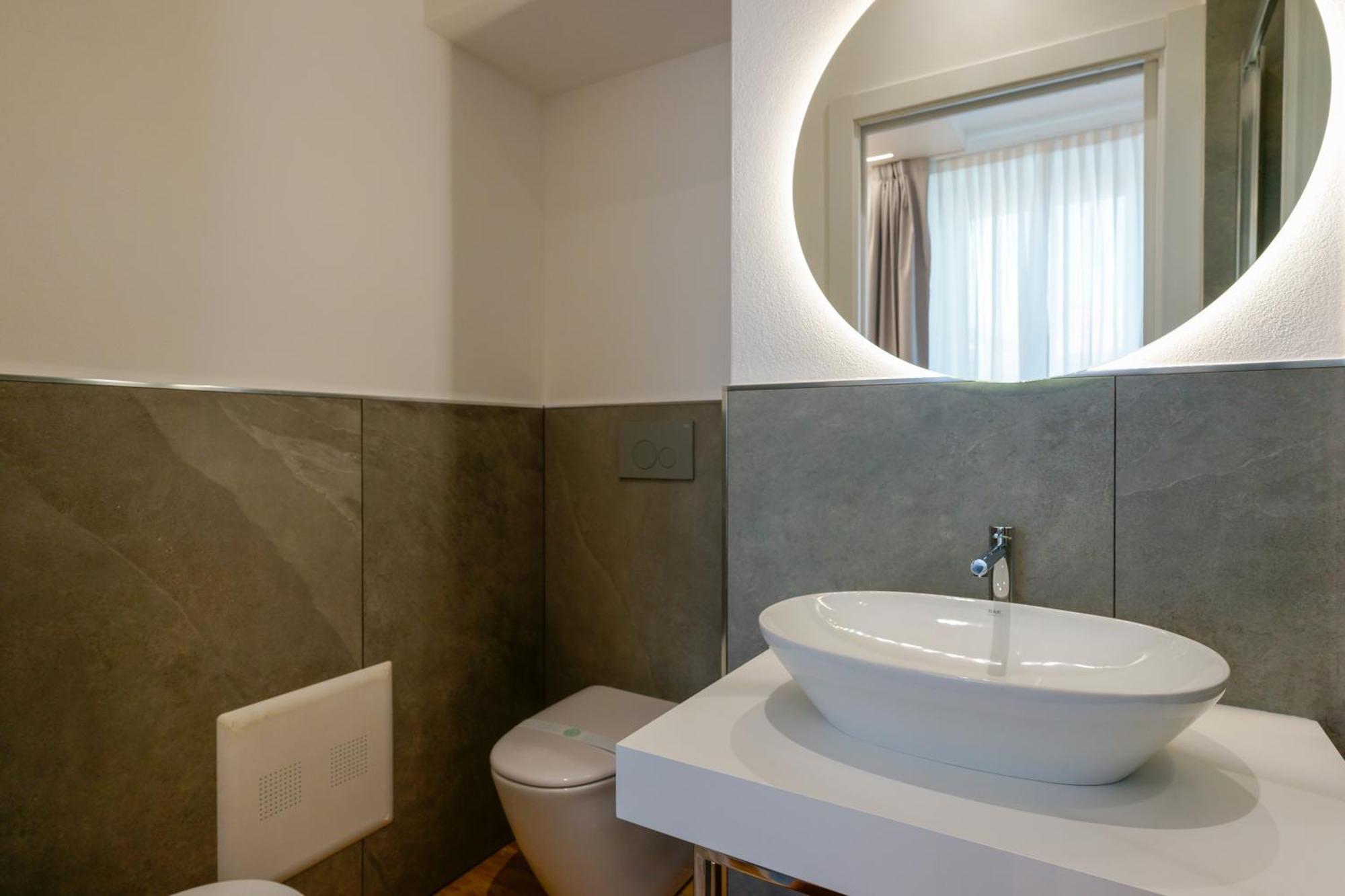 Aqua Comfort Rooms - Eja Sardinia Cagliari Bagian luar foto