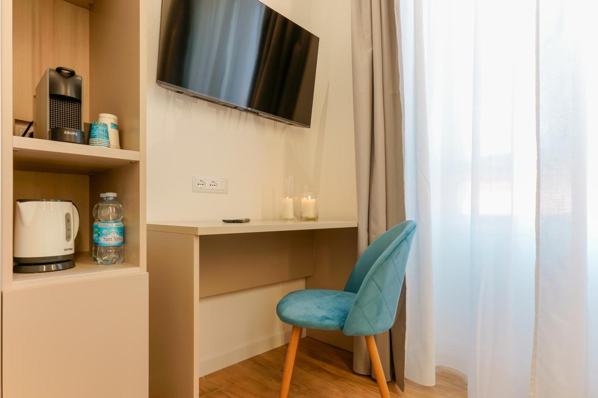 Aqua Comfort Rooms - Eja Sardinia Cagliari Bagian luar foto