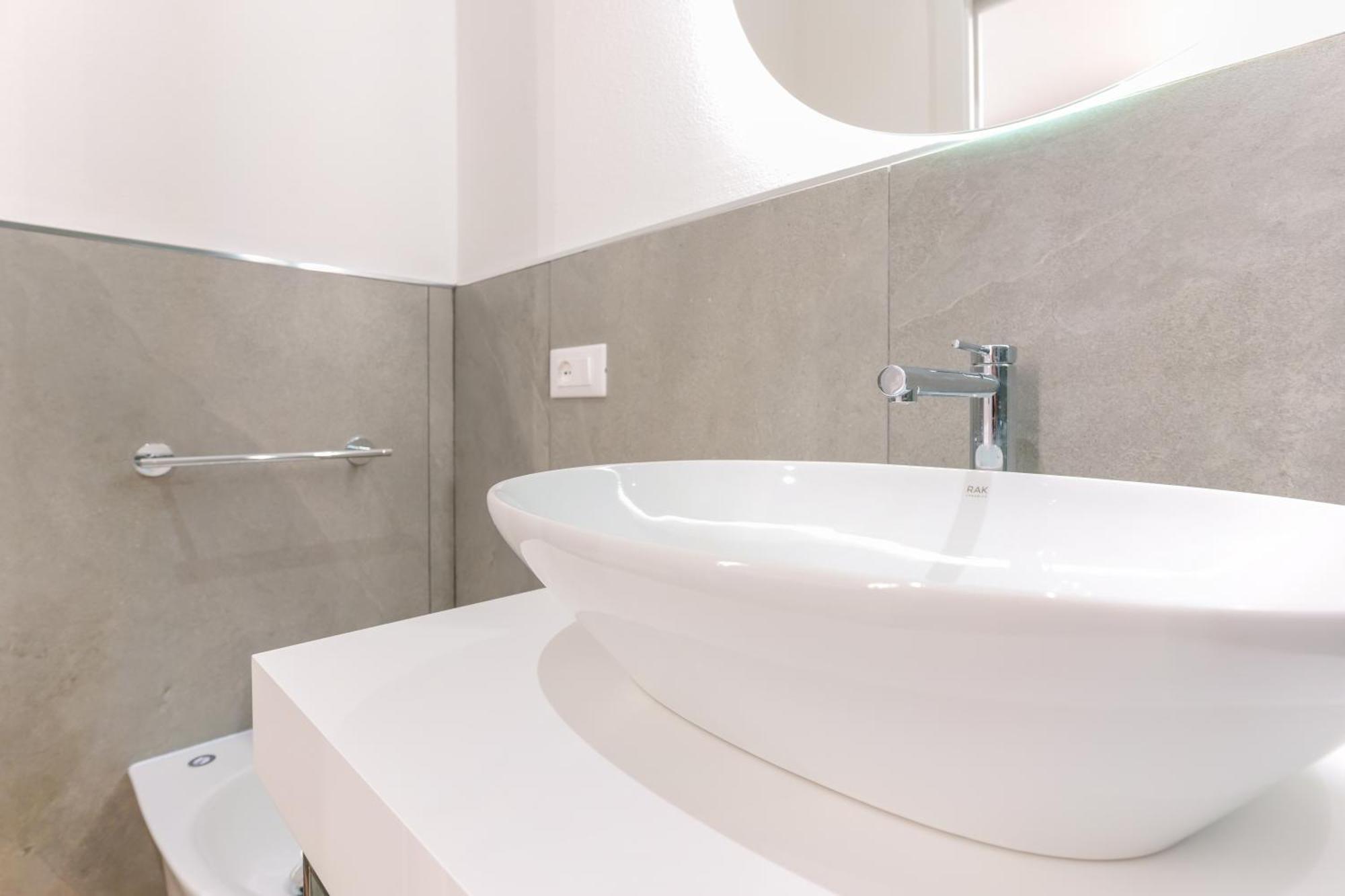 Aqua Comfort Rooms - Eja Sardinia Cagliari Bagian luar foto